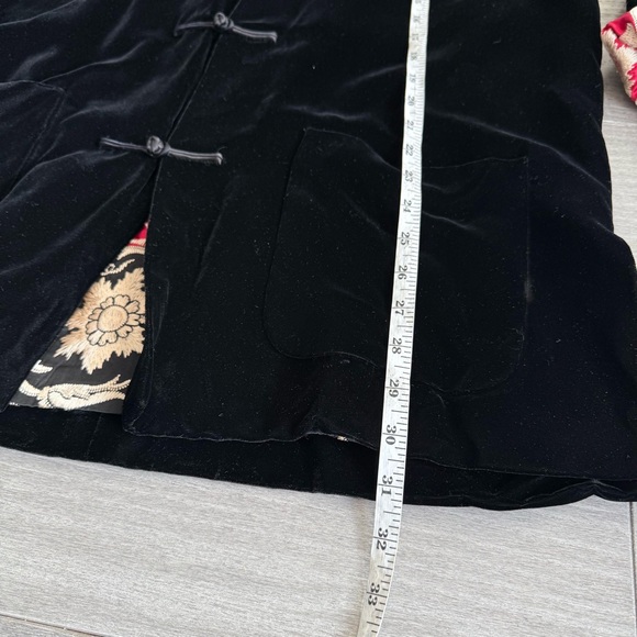 Shanghai Tang Black Velvet Chinese Mandarin Jacket Silk Embroidered Lining US 14 - Picture 16 of 16